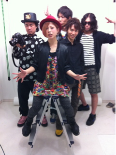 image-20111028235036.png